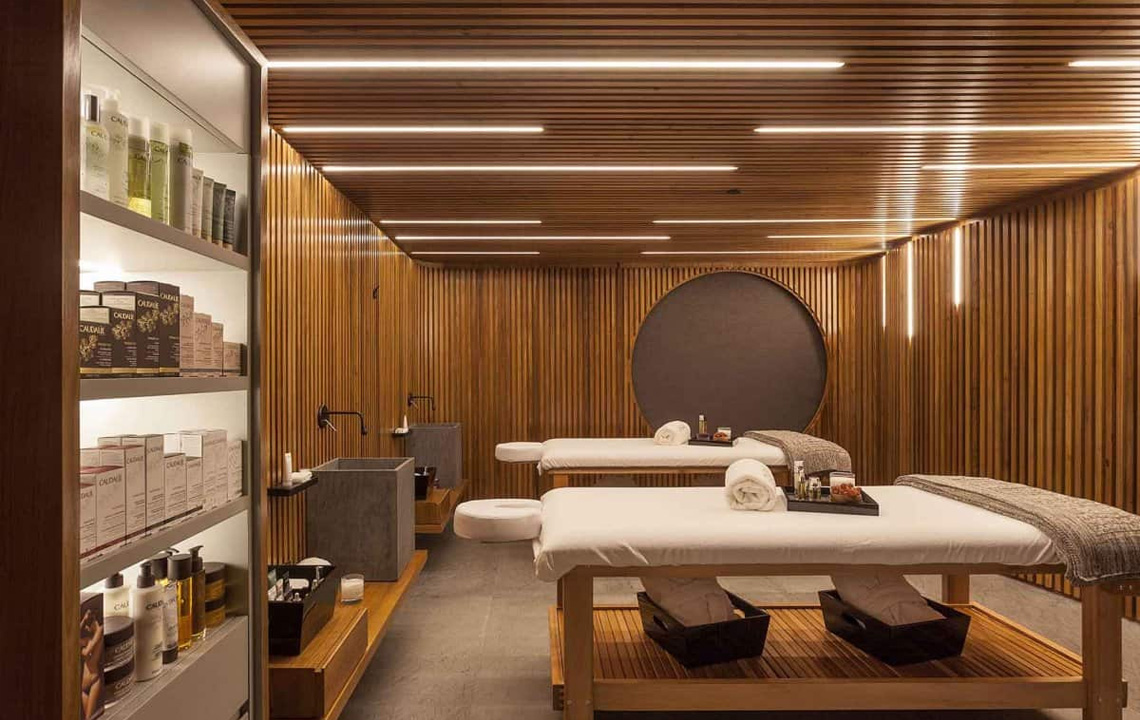 سالk ماساژ و SPA